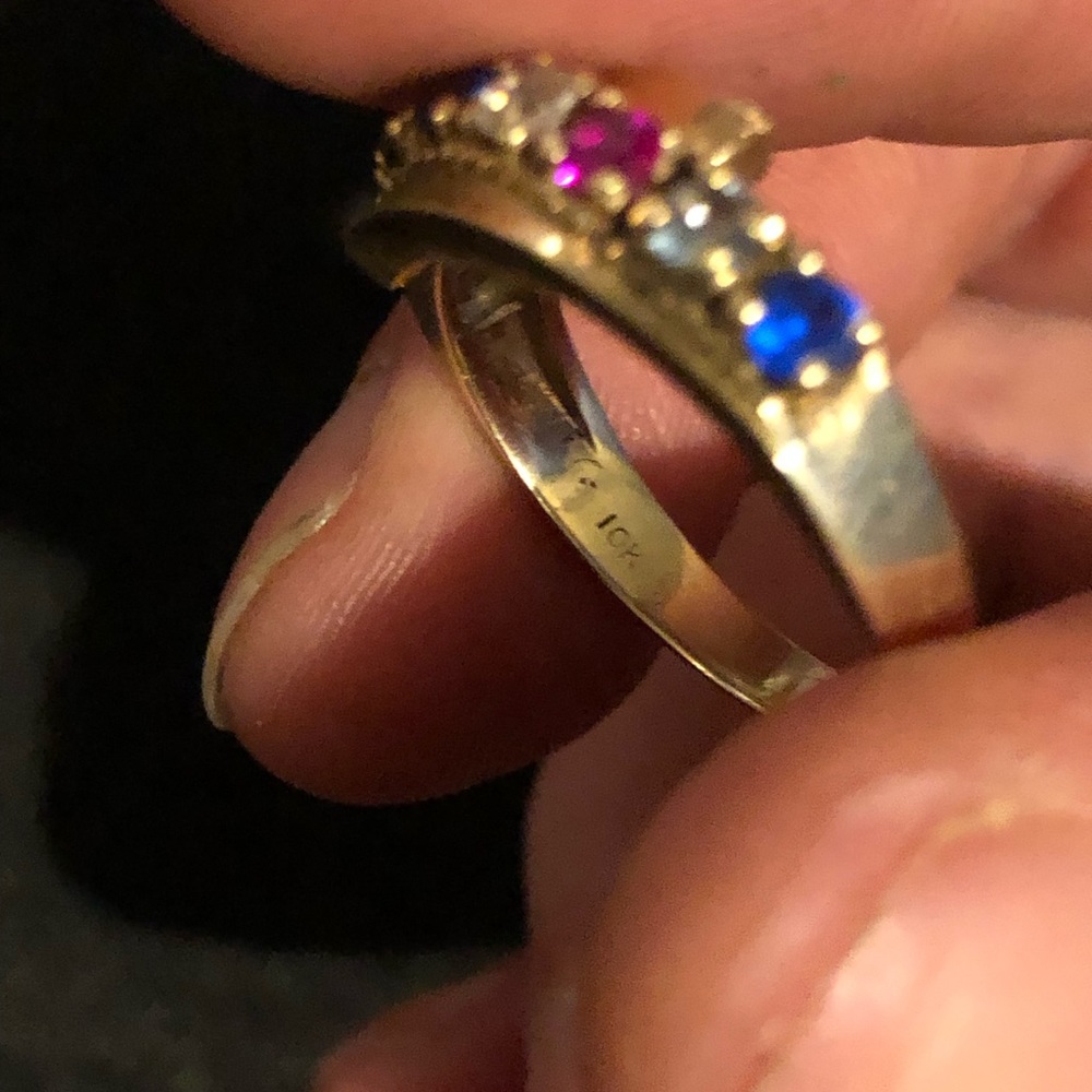 10k multi color ring 8 high end stones size 7